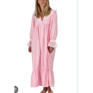 The 1 for U Women SZ M long pink cotton Victorian nightgown button front eyelet